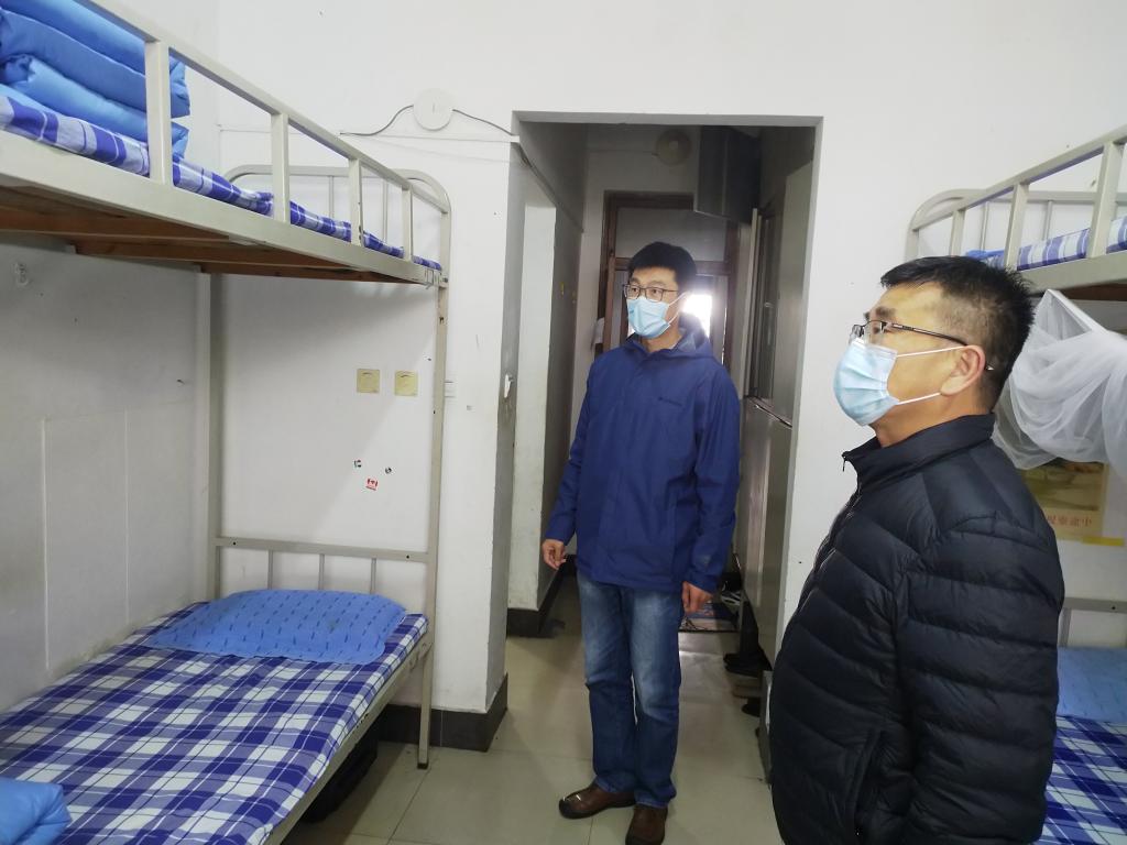 公司组织开展公寓安全卫生现场会