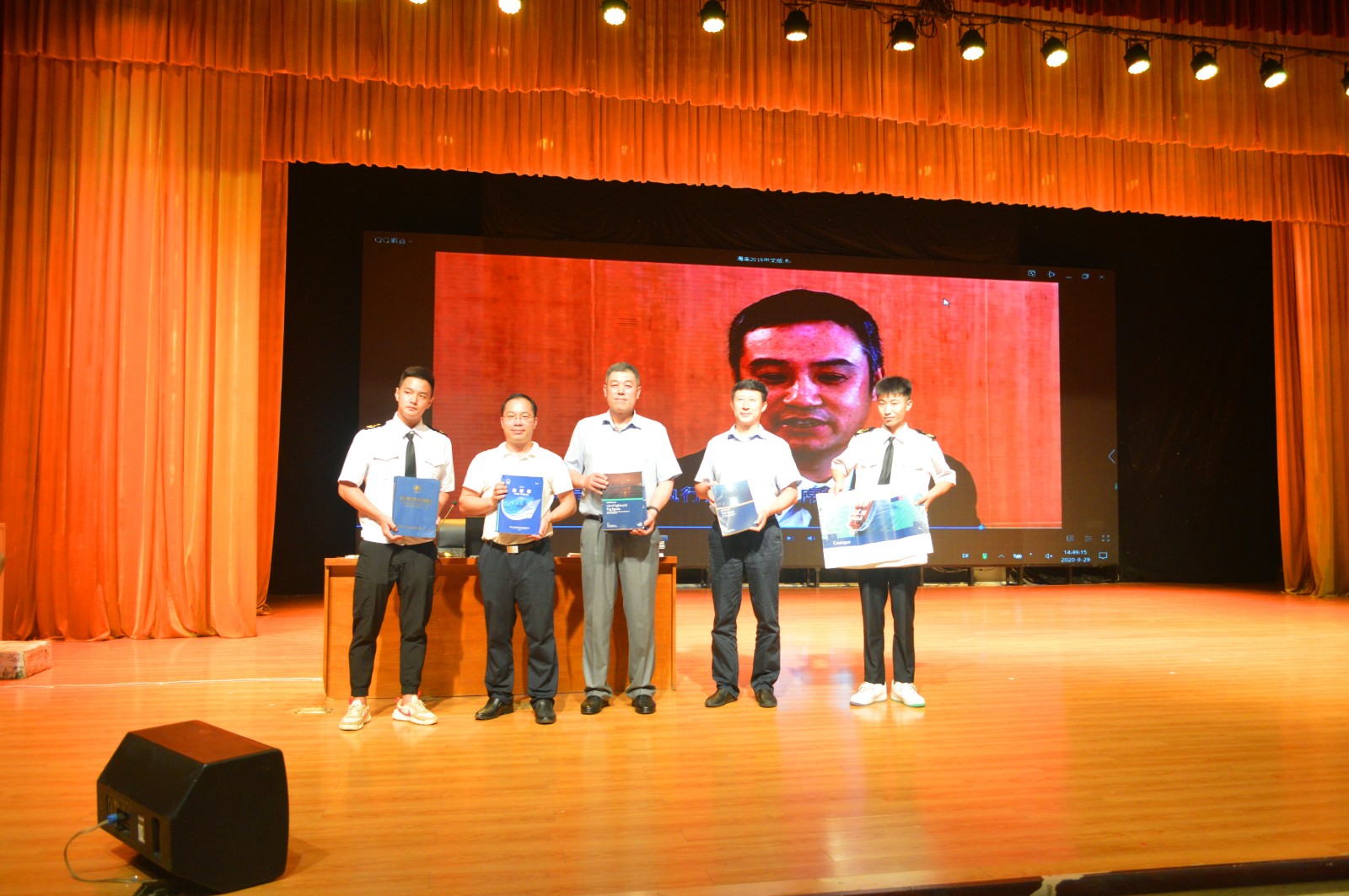 微信图片_20201008162730_副本.jpg